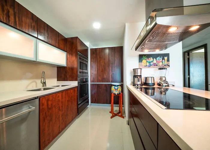 Beachfront With Tub, 3 Bedroom & Pool - At Mareazul Corazon Сasa de vacaciones *