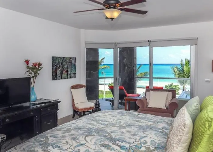 Apartamento Mareazul Beachfront #111 - 3br Corazon