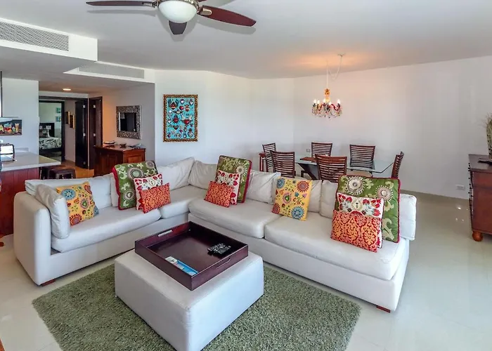 Mareazul Beachfront #111 - 3Br Corazon * Playa del Carmen